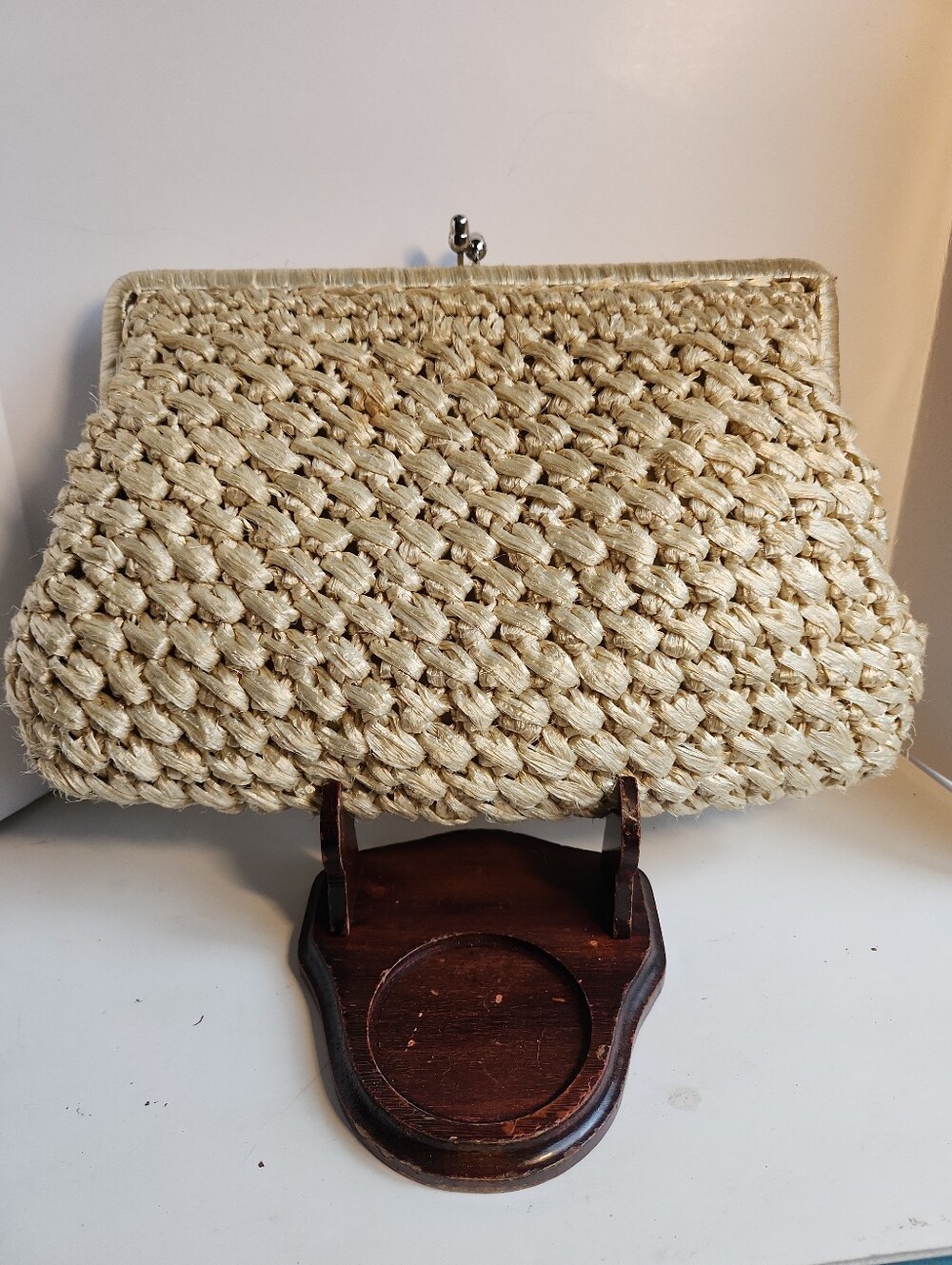 Vintage Walborg Raffia Straw Woven Clutch Purse Kiss Lock Cream Ivory Japan 50s